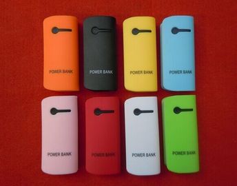 کهکشان S4 کوتاه / آیفون / آی پد جهانی قابل حمل قدرت بانک 5200mAh