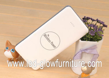 جهانی 8000mAh چی DUAL USB بانک قدرت قابل حمل برای تمام دستگاه های تلفن همراه