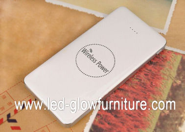 جهانی 8000mAh چی DUAL USB بانک قدرت قابل حمل برای تمام دستگاه های تلفن همراه